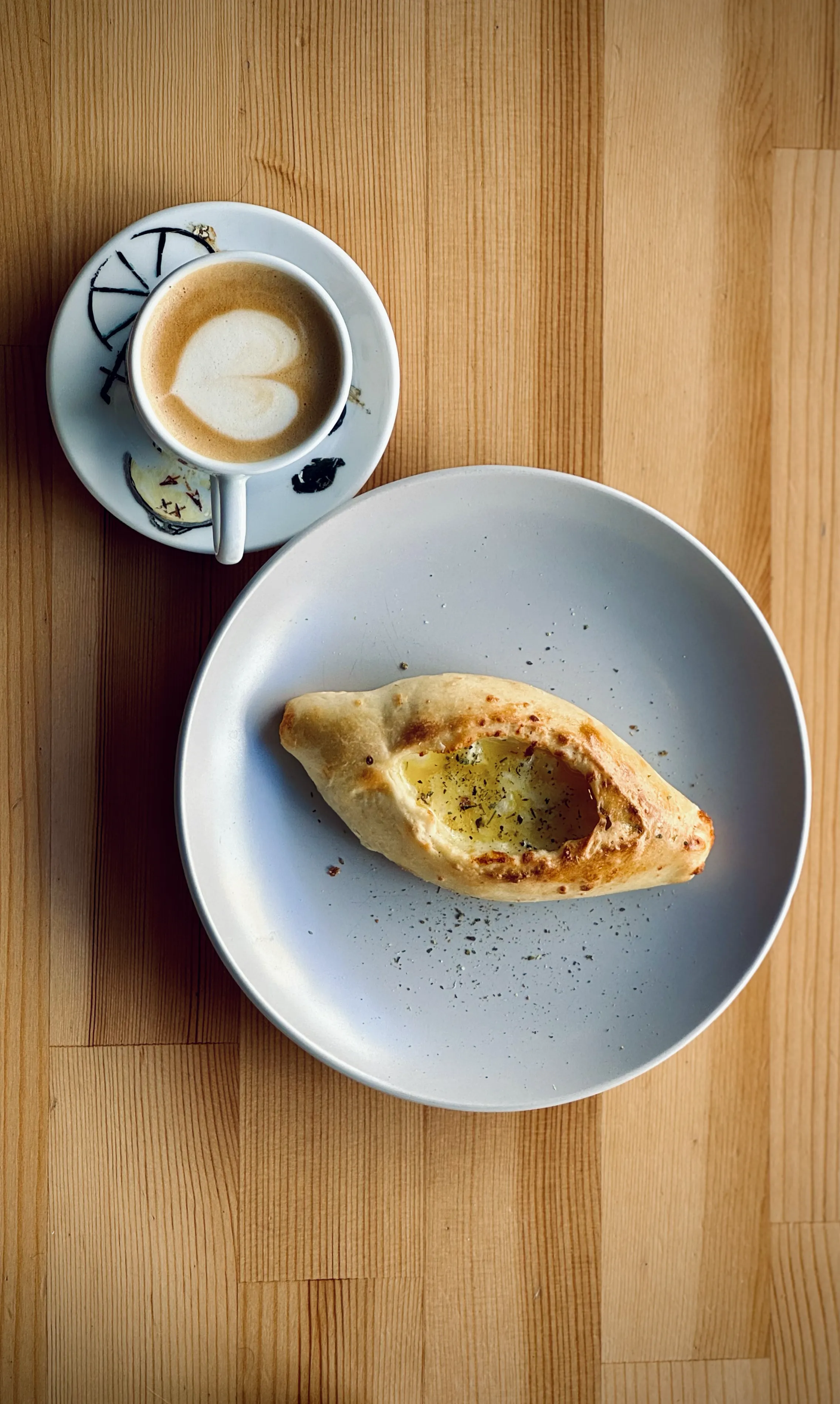 Khachapuri in Crystal Palace coffee shop display at Etudé